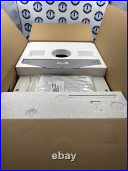 NEW SolarEdge SE3000H-US000BNU4 3.0kW 240VAC 1-PH Grid-Tie String Inverter withRGM
