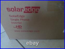 NEW Solaredge, Inverter Grid Tie HD Wave, V2 SE 7600H-US INVERTER 7600 NEW