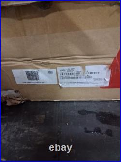 Solaredge SE6000H-USSNBBL14 Single Phase Wave Inverter new open box read Solaredge SE6000H-USSNBBL14 Single Phase Wave Inverter new open box read