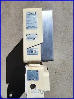 Solaredge SE7600H-US HD Wave Grid Solar Power Inverter 7600W For Parts / Repair